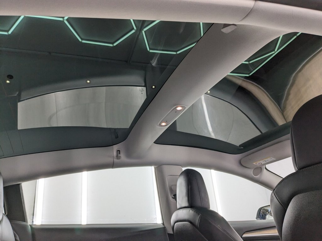 Used Tesla Model 3 2021 for sale - 77192924: Photo 46