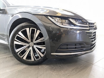 Used Volkswagen Arteon 2018 for sale - 78315570: Photo