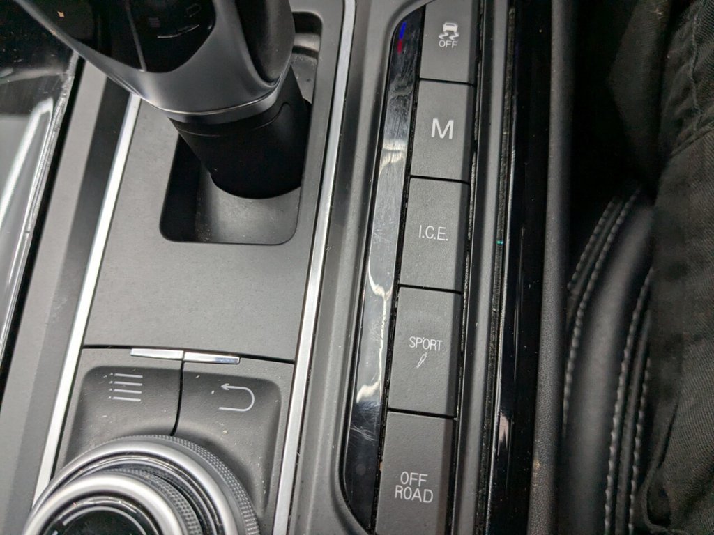 Used Maserati Levante 2017 for sale - 77192902: Photo 28