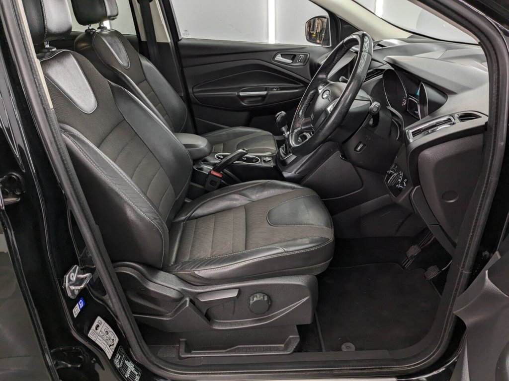 Used Ford Kuga 2016 for sale - 77642468: Photo 20