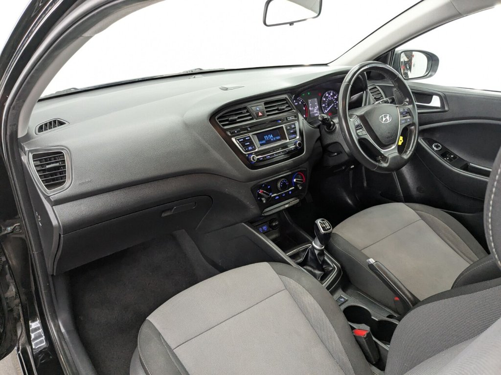 Used Hyundai i20 2016 for sale - 77341463: Photo 17