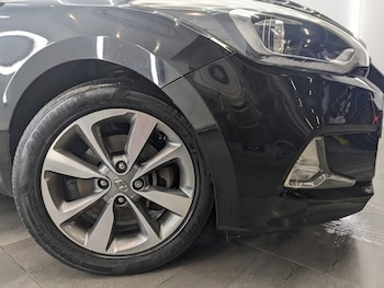 Used Hyundai i20 2016 for sale - 77341463: Photo