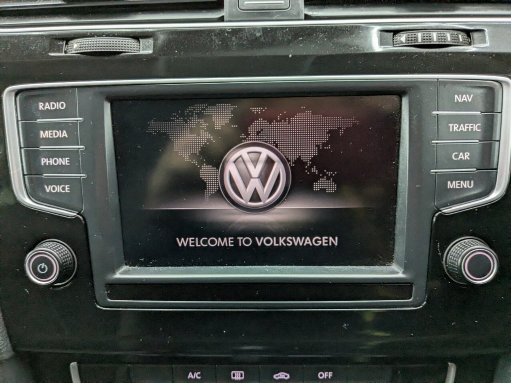 Used Volkswagen Golf 2015 for sale - 77421843: Photo 22