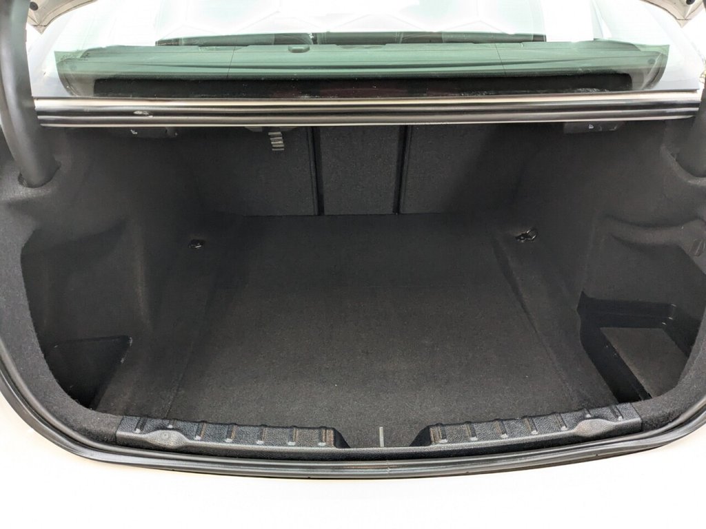 Used BMW 3 Series 2018 for sale - 77192904: Photo 10