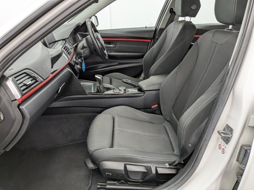 Used BMW 3 Series 2018 for sale - 77192904: Photo 14