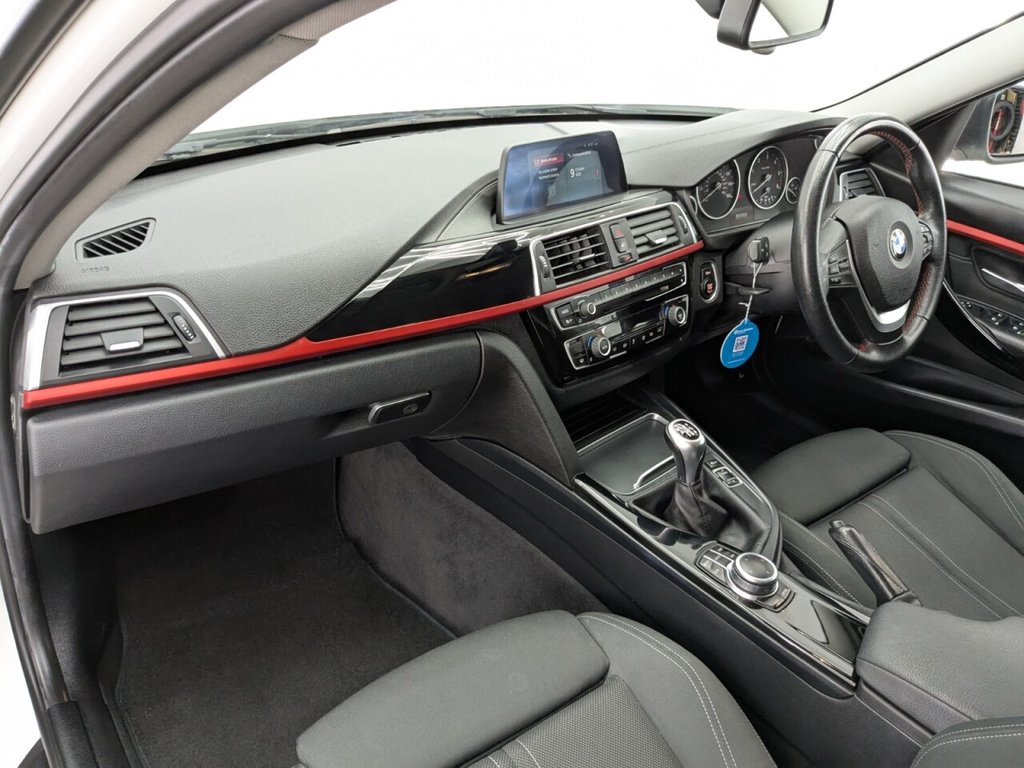 Used BMW 3 Series 2018 for sale - 77192904: Photo 15