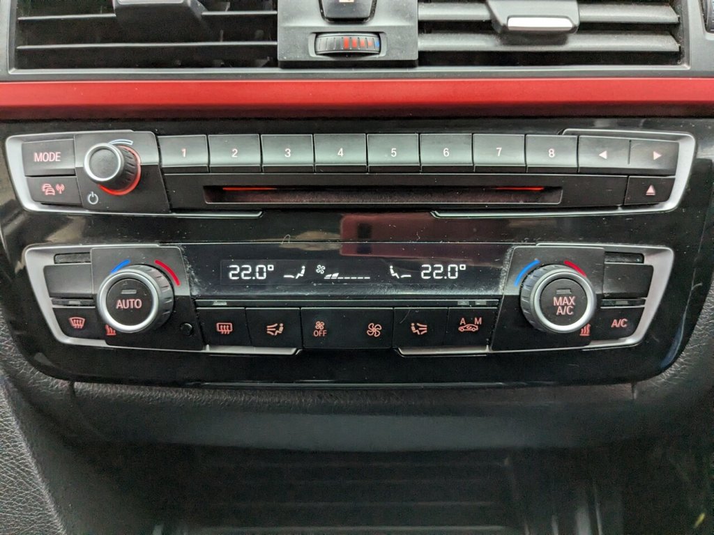 Used BMW 3 Series 2018 for sale - 77192904: Photo 23