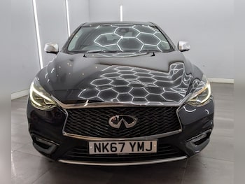 Used Infiniti Q30 2017 for sale - 78082329: Photo