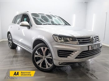 Used Volkswagen Touareg 2015 for sale - 78543647: Photo