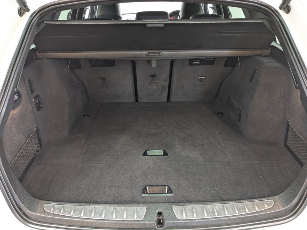 Used BMW 3 Series 2019 for sale - 77594338: Photo 11