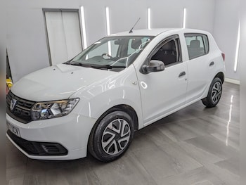 Used Dacia Sandero 2017 for sale - 78524662: Photo