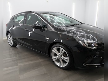 Used Vauxhall Astra 2017 for sale - 78597569: Photo