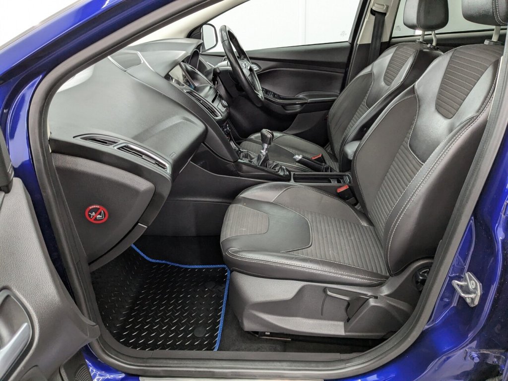 Used Ford Focus 2015 for sale - 77192916: Photo 14