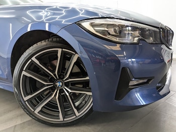 Used BMW 3 Series 2022 for sale - 78570001: Photo