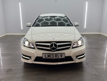 Used Mercedes-Benz C Class 2013 for sale - 79276283: Photo