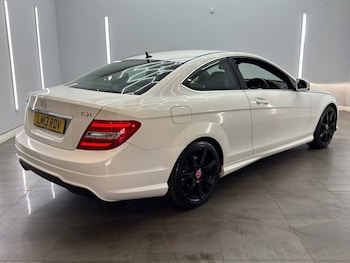 Used Mercedes-Benz C Class 2013 for sale - 79276283: Photo