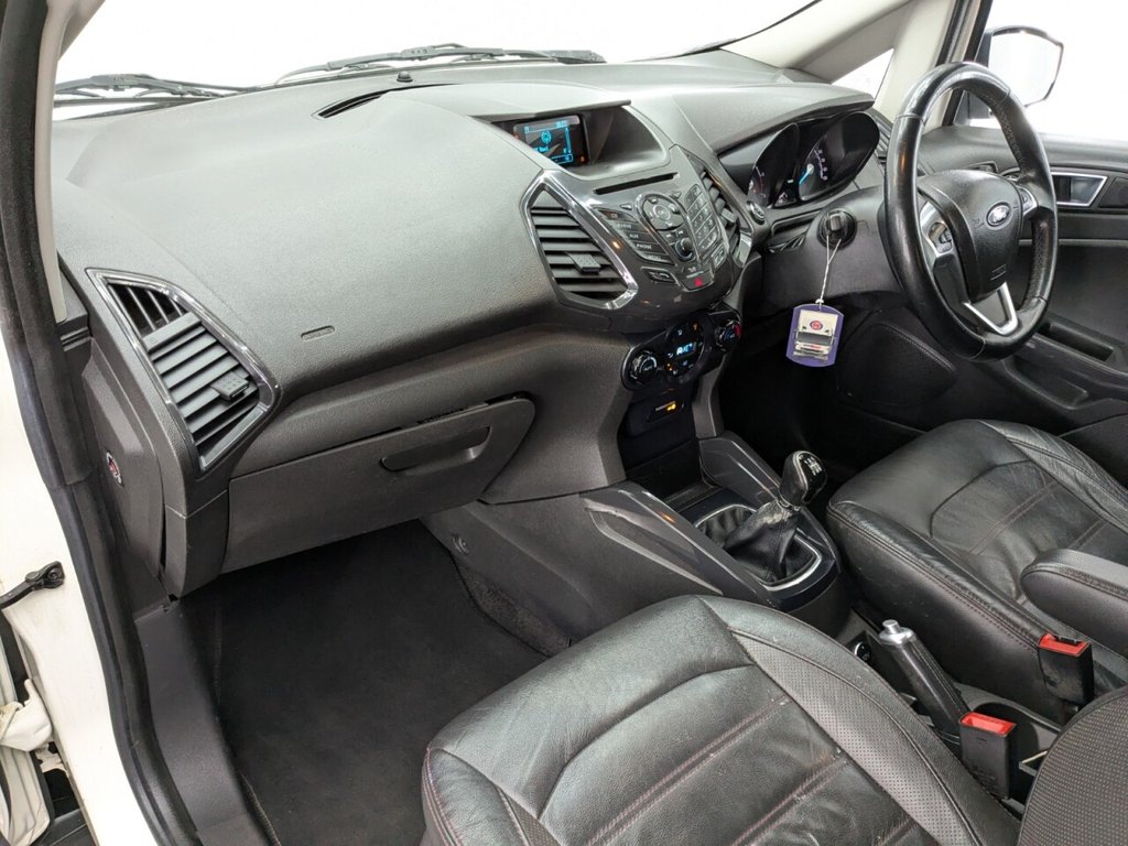 Used Ford Ecosport 2015 for sale - 77275720: Photo 15