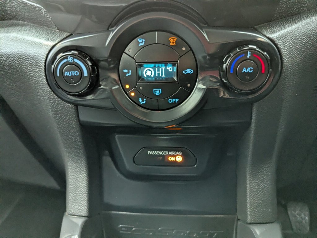 Used Ford Ecosport 2015 for sale - 77275720: Photo 23