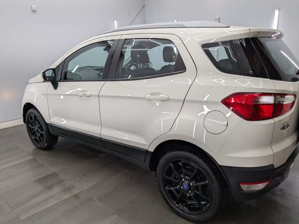 Used Ford Ecosport 2015 for sale - 77275720: Photo 7