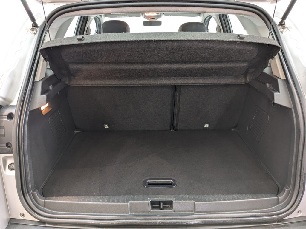 Used Renault Captur 2017 for sale - 77720077: Photo 10