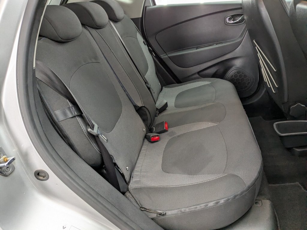 Used Renault Captur 2017 for sale - 77720077: Photo 12