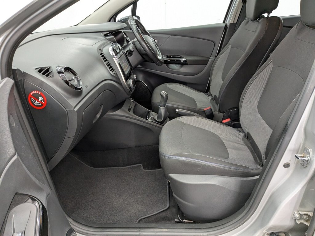 Used Renault Captur 2017 for sale - 77720077: Photo 14