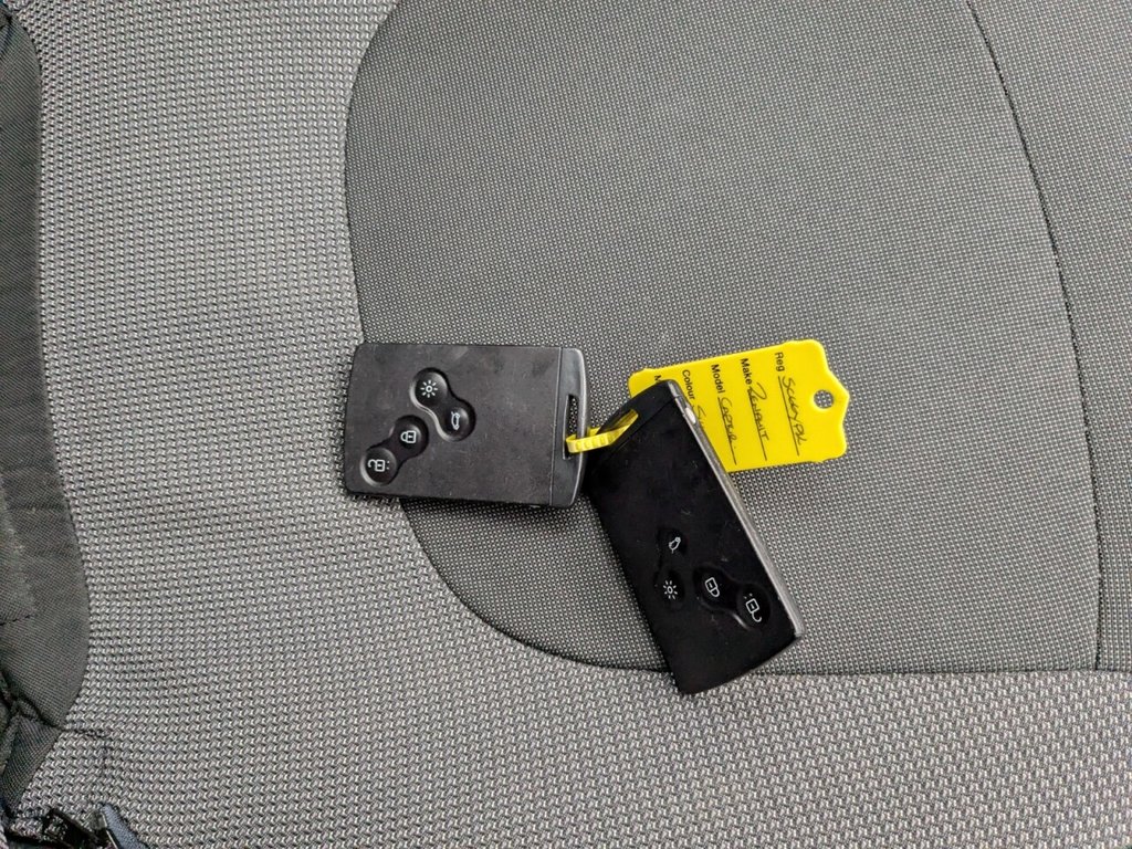 Used Renault Captur 2017 for sale - 77720077: Photo 38