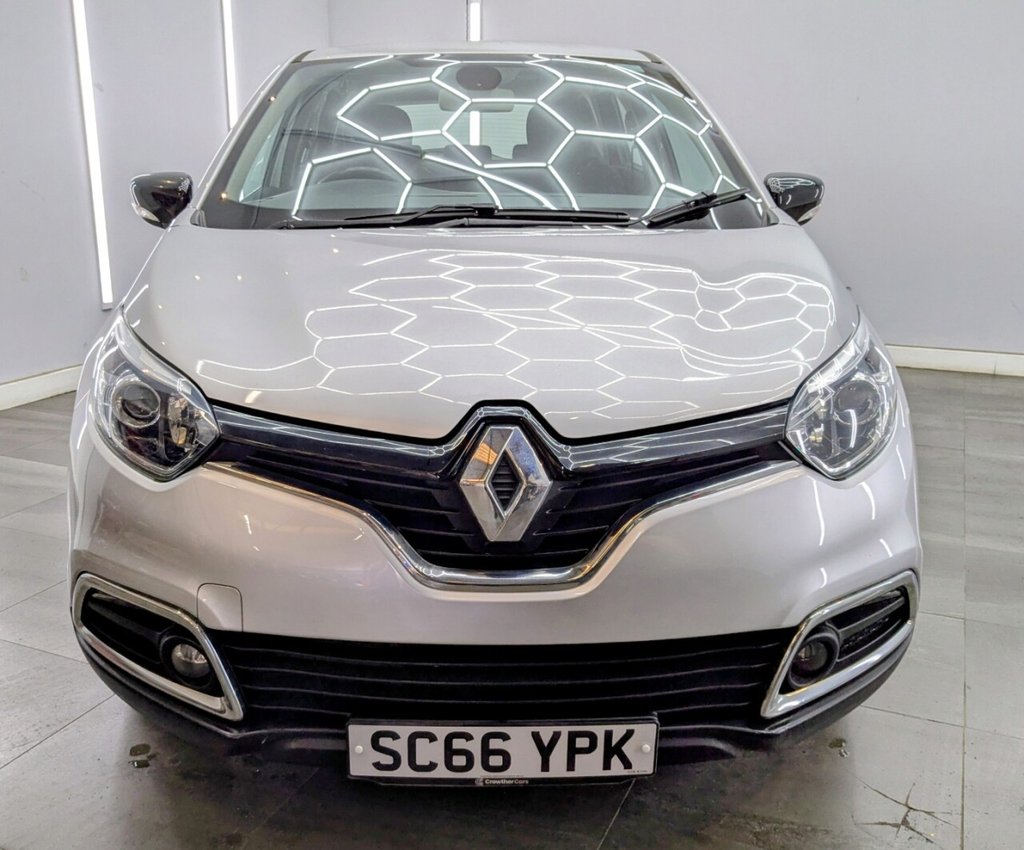Used Renault Captur 2017 for sale - 77720077: Photo 4