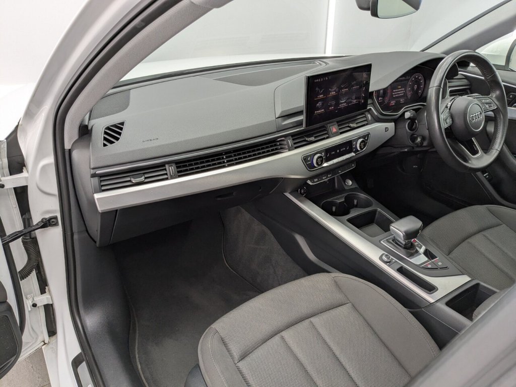 Used Audi A4 Avant 2019 for sale - 77642904: Photo 16