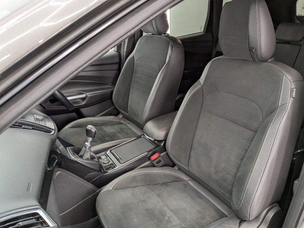 Used Ford Kuga 2017 for sale - 77470612: Photo 14