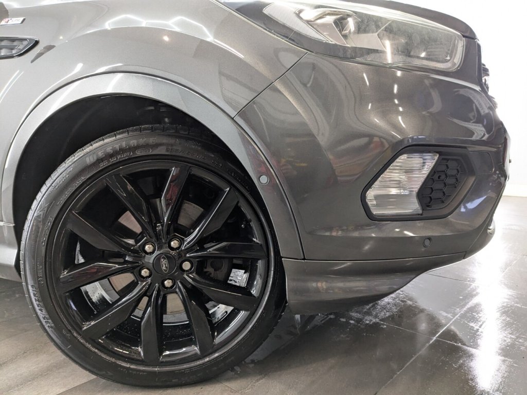 Used Ford Kuga 2017 for sale - 77470612: Photo 2