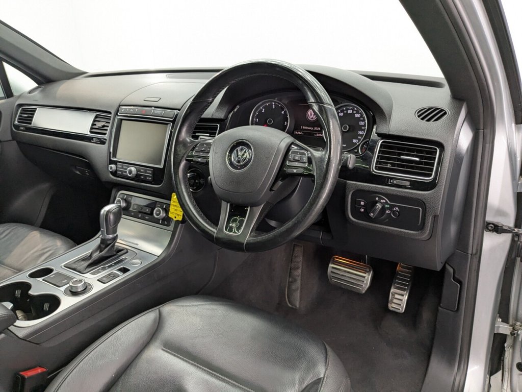 Used Volkswagen Touareg 2015 for sale - 77451649: Photo 24