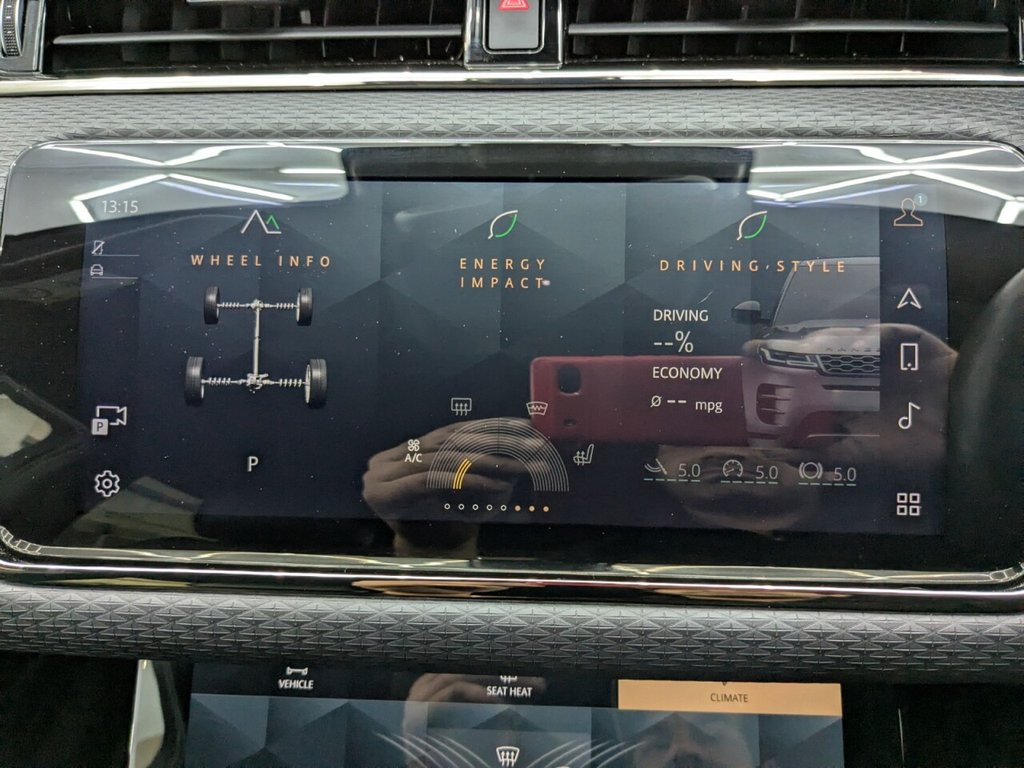 Used Land Rover Range Rover Evoque 2022 for sale - 77192900: Photo 32