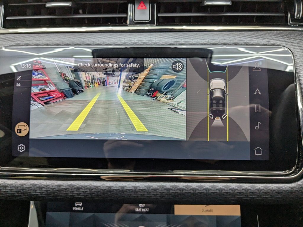 Used Land Rover Range Rover Evoque 2022 for sale - 77192900: Photo 36