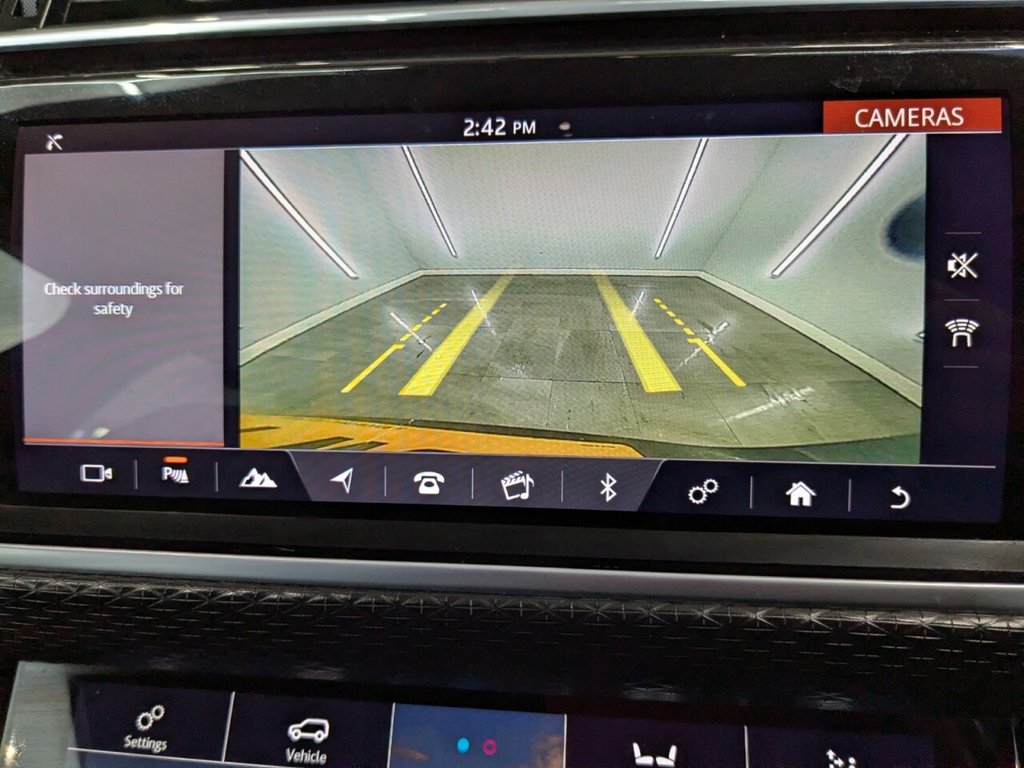 Used Land Rover Range Rover Velar 2017 for sale - 78002486: Photo 36