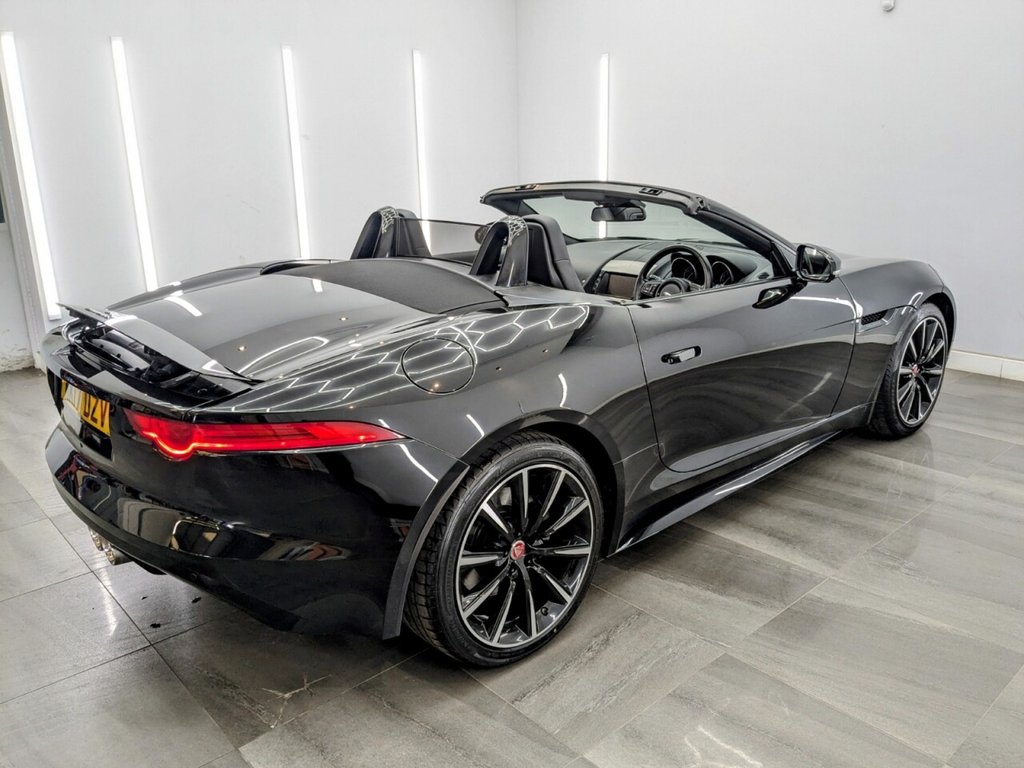 Used Jaguar F-Type 2017 for sale - 77192888: Photo 11