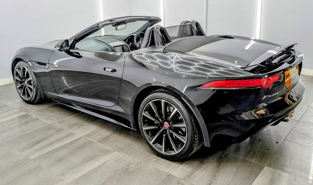Used Jaguar F-Type 2017 for sale - 77192888: Photo 12