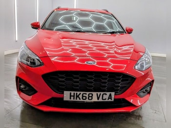 Used Ford Focus 2019 for sale - 77370104: Photo