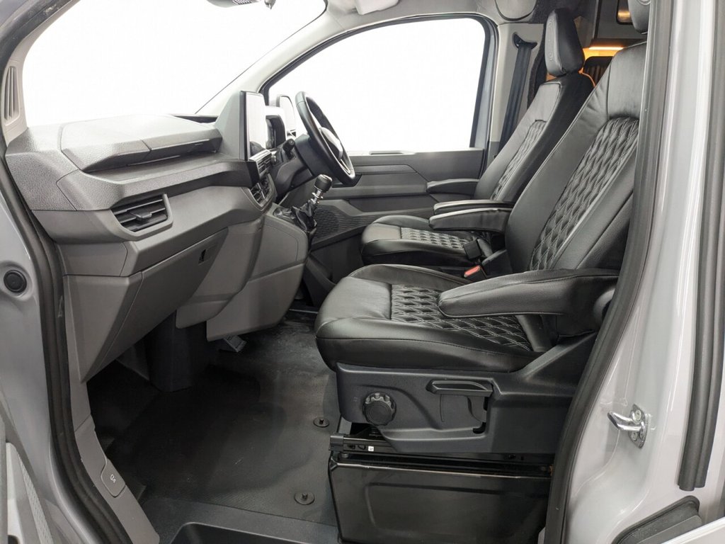 Used Volkswagen Transporter 2025 for sale - 77192901: Photo 11