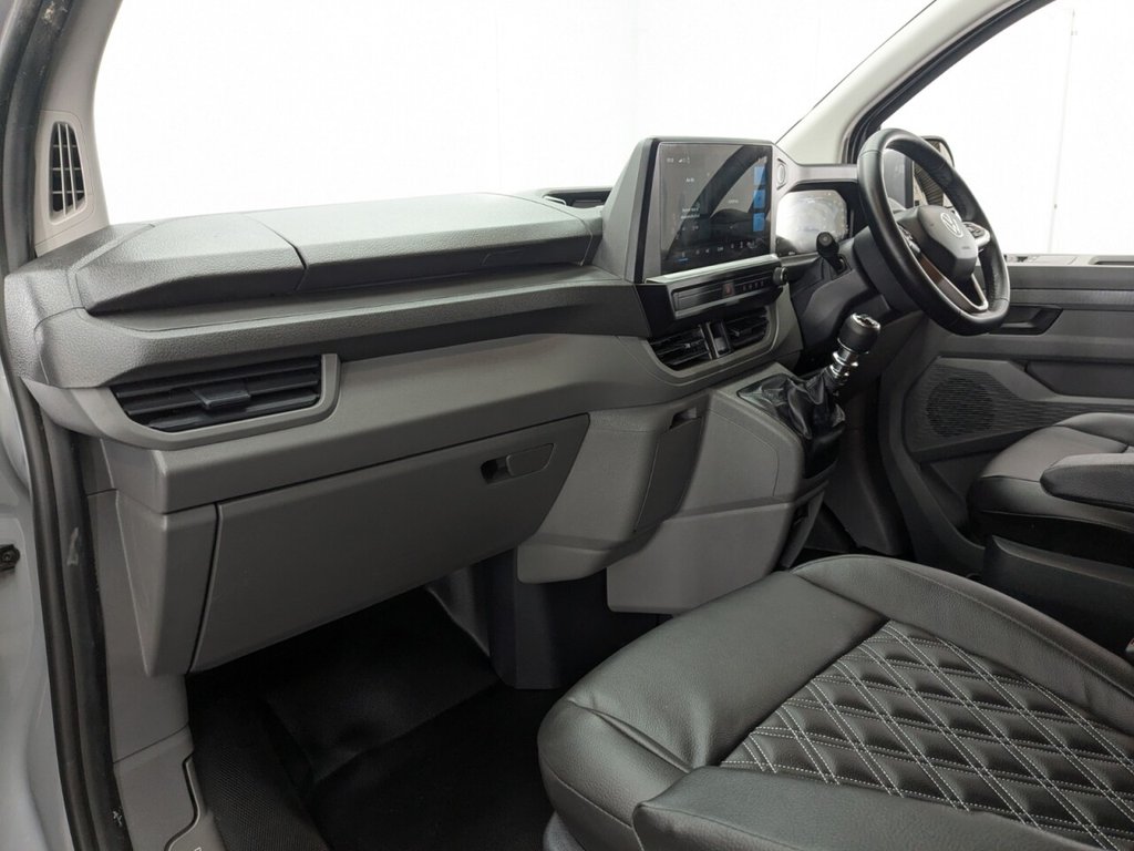 Used Volkswagen Transporter 2025 for sale - 77192901: Photo 12