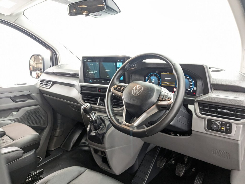 Used Volkswagen Transporter 2025 for sale - 77192901: Photo 18