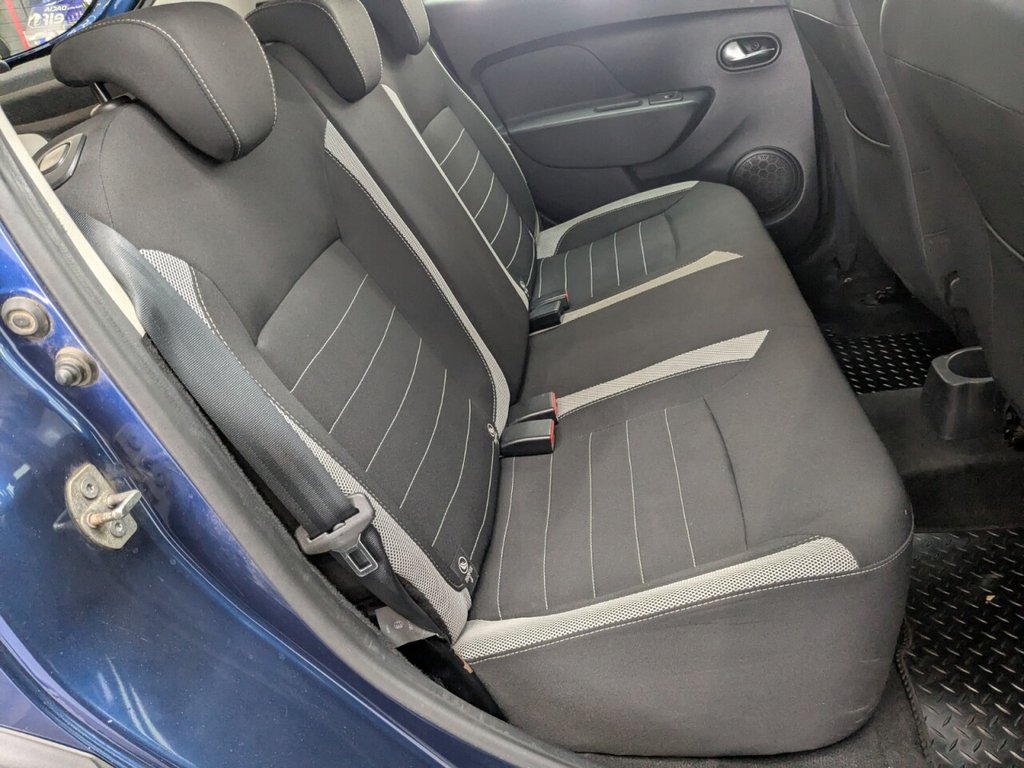 Used Dacia Sandero Stepway 2017 for sale - 78068541: Photo 12