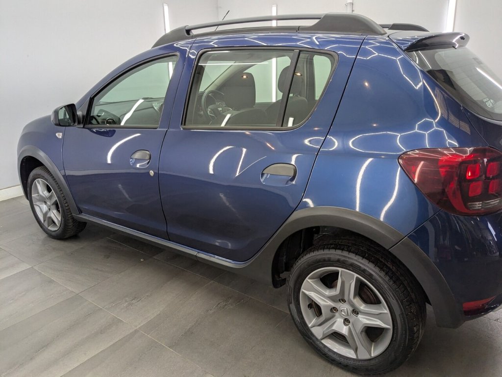 Used Dacia Sandero Stepway 2017 for sale - 78068541: Photo 6