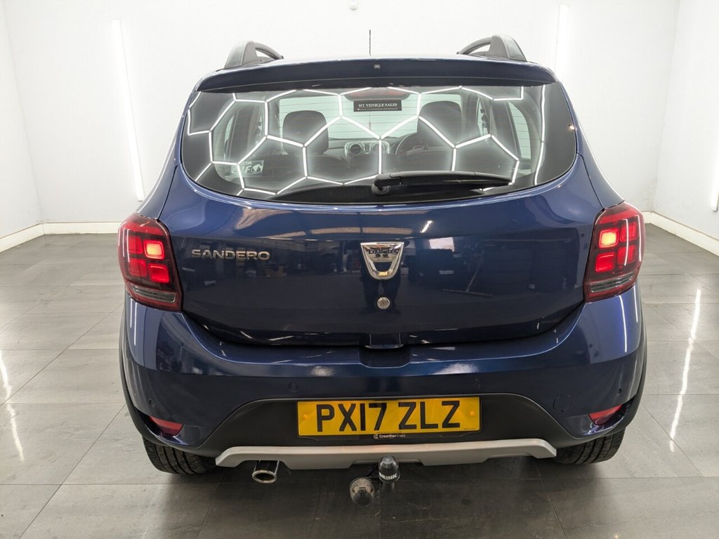 Used Dacia Sandero Stepway 2017 for sale - 78068541: Photo 7