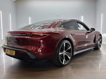 Used Porsche Taycan 2022 for sale - 79032490: Photo