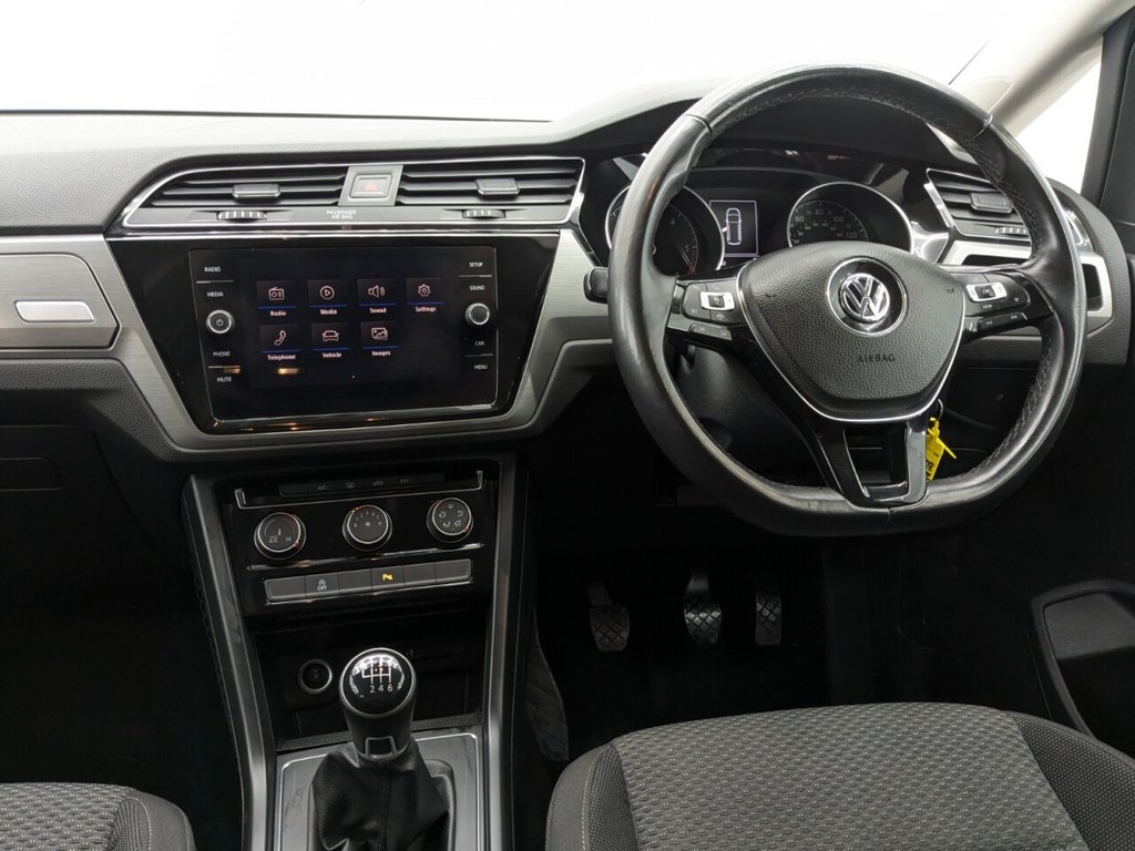 Used Volkswagen Touran 2018 for sale - 77966680: Photo 19
