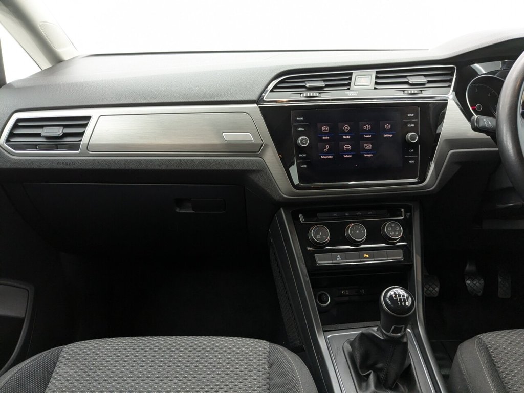 Used Volkswagen Touran 2018 for sale - 77966680: Photo 20