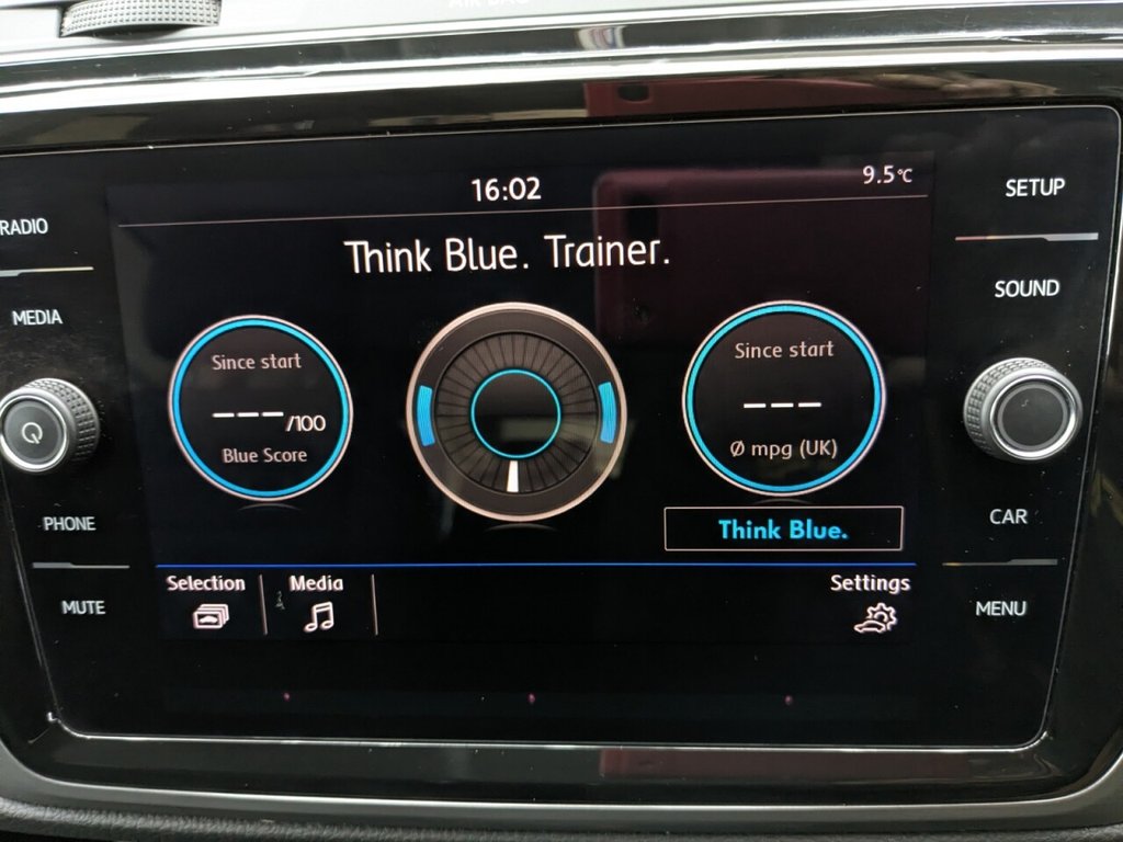 Used Volkswagen Touran 2018 for sale - 77966680: Photo 30