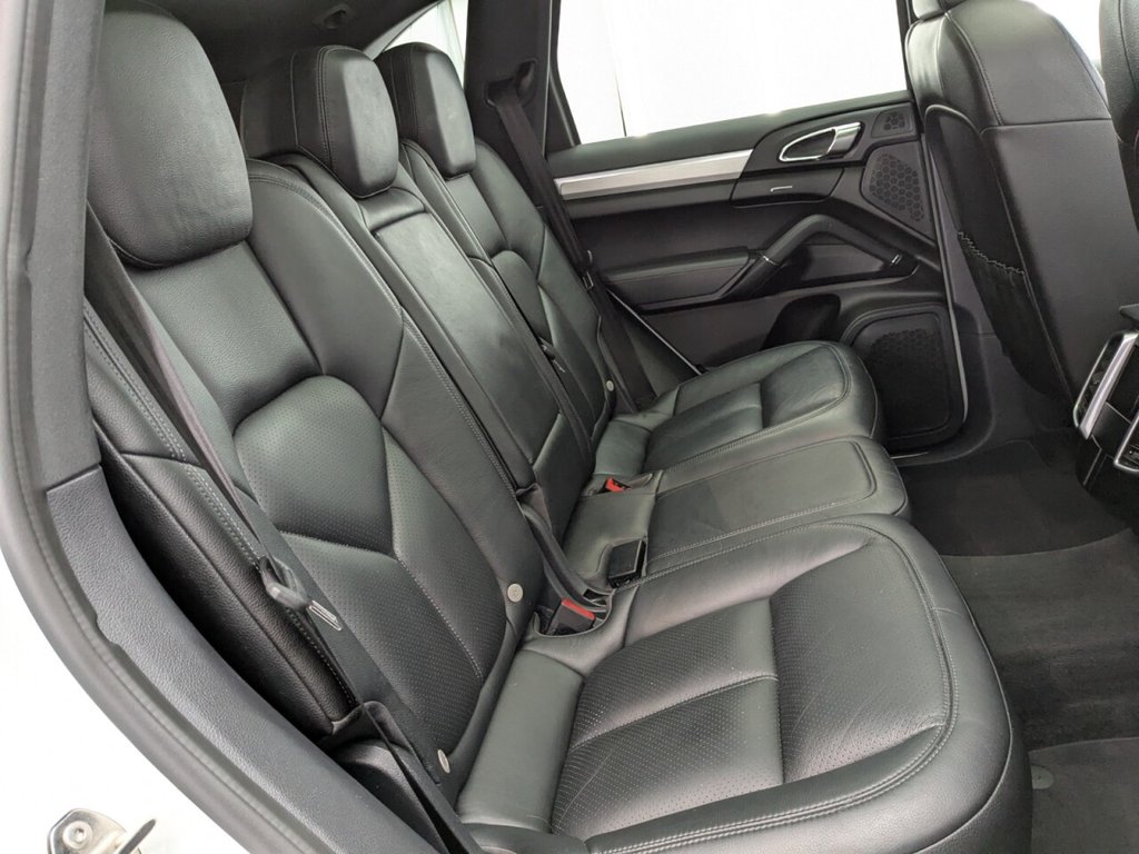 Used Porsche Cayenne 2017 for sale - 78167182: Photo 13