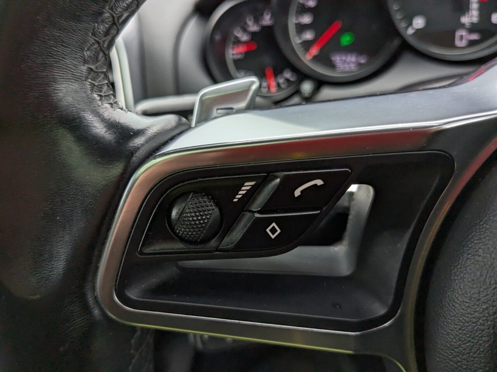 Used Porsche Cayenne 2017 for sale - 78167182: Photo 37